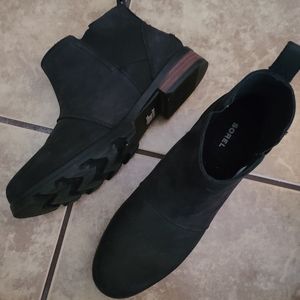 Sorel Chelsea Emelie Waterproof boot